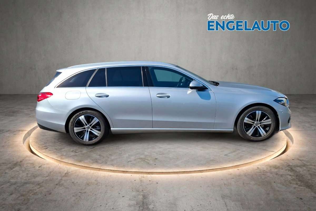 Fahrzeugbild eines Mercedes-Benz C-Klasse