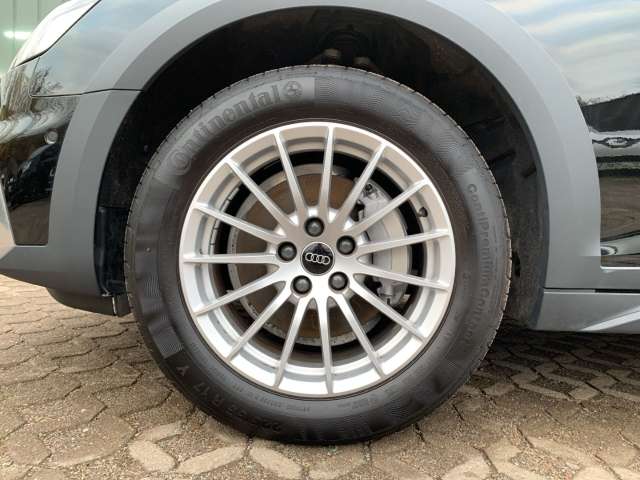 Fahrzeugbild eines Audi A4 allroad quattro