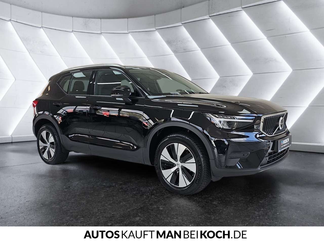 Fahrzeugbild eines Volvo XC40