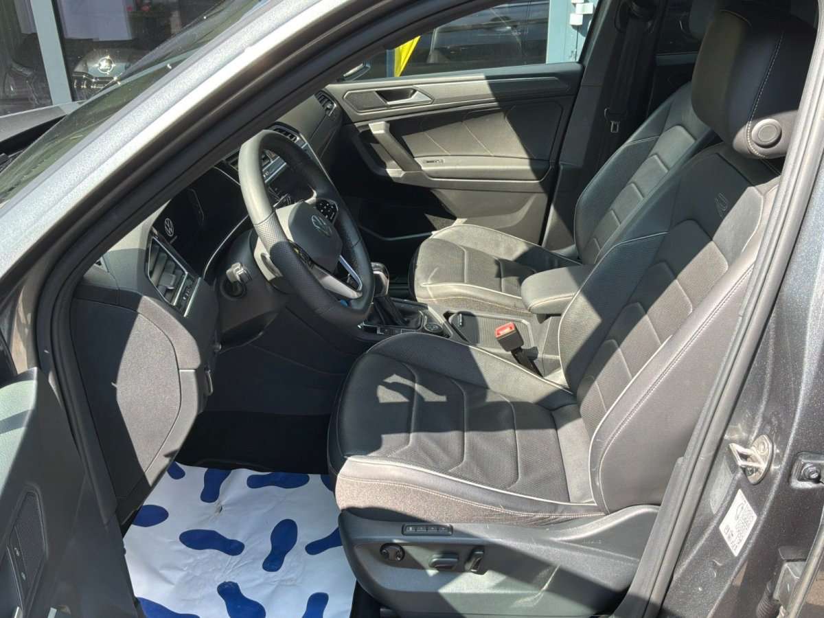 Fahrzeugbild eines Volkswagen Tiguan Allspace