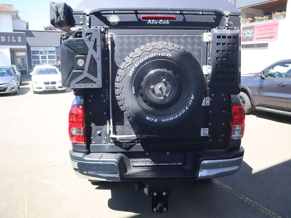 Fahrzeugbild eines Toyota Hilux