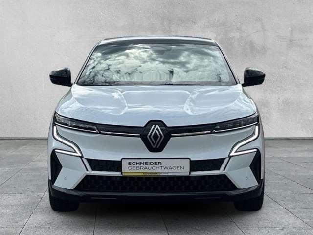 Fahrzeugbild eines Renault Megane E-TECH