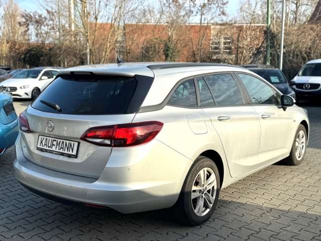Fahrzeugbild eines Opel Astra