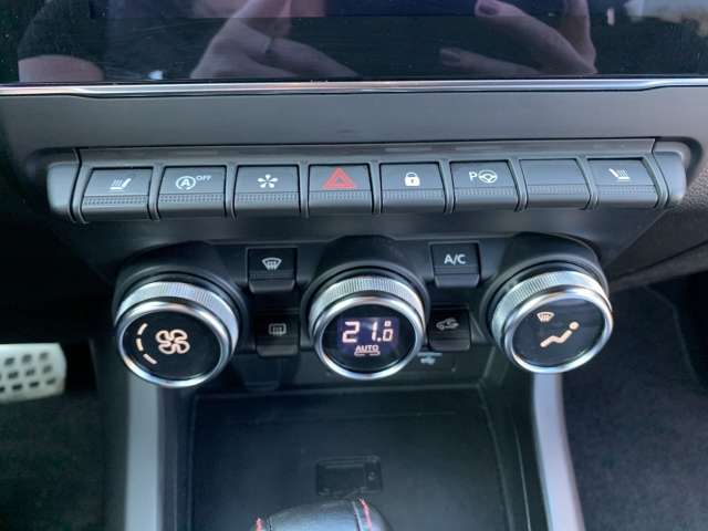 Fahrzeugbild eines Renault Arkana