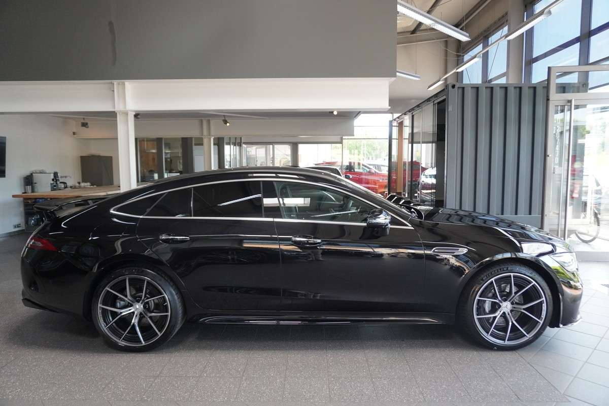 Fahrzeugbild eines Mercedes-Benz AMG GT