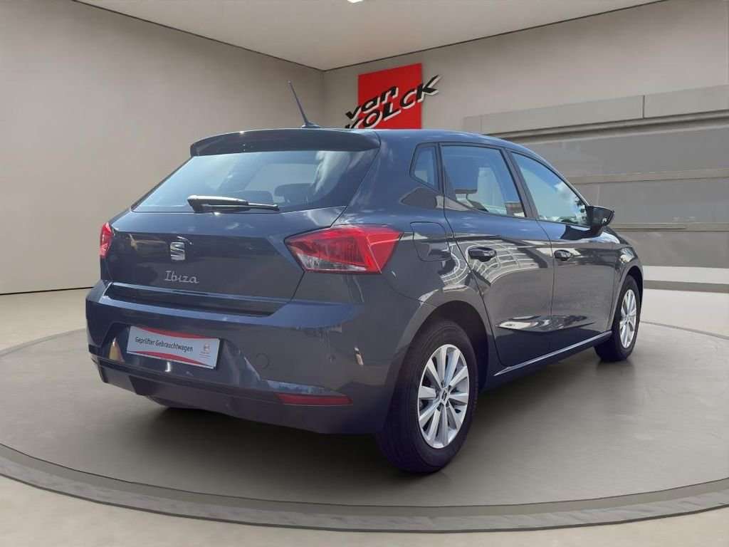 Fahrzeugbild eines SEAT Ibiza