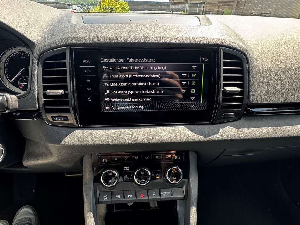 Fahrzeugbild eines Skoda Karoq