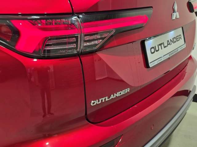 Fahrzeugbild eines Mitsubishi Outlander