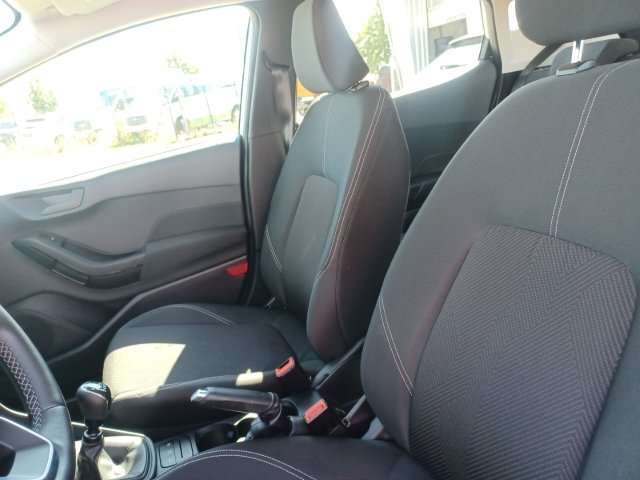 Fahrzeugbild eines Ford Fiesta
