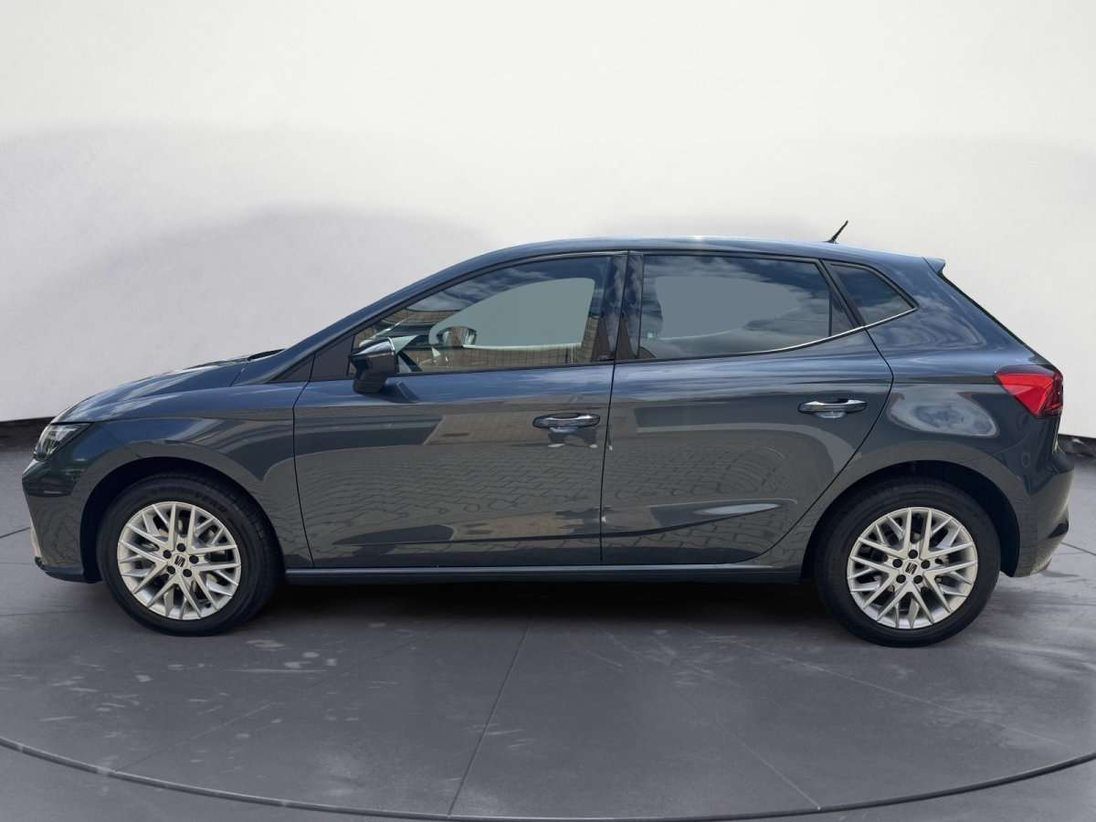 Fahrzeugbild eines SEAT Ibiza