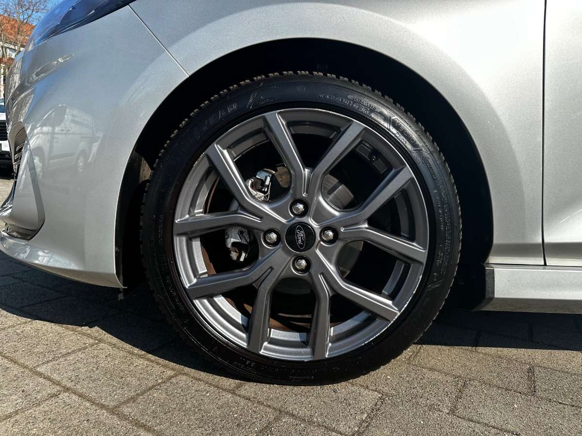 Fahrzeugbild eines Ford Fiesta