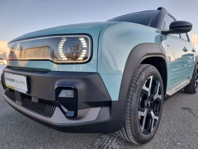 Fahrzeugbild eines Renault 4 E-TECH
