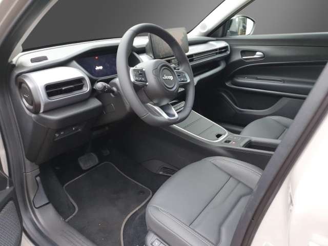 Fahrzeugbild eines Jeep Avenger