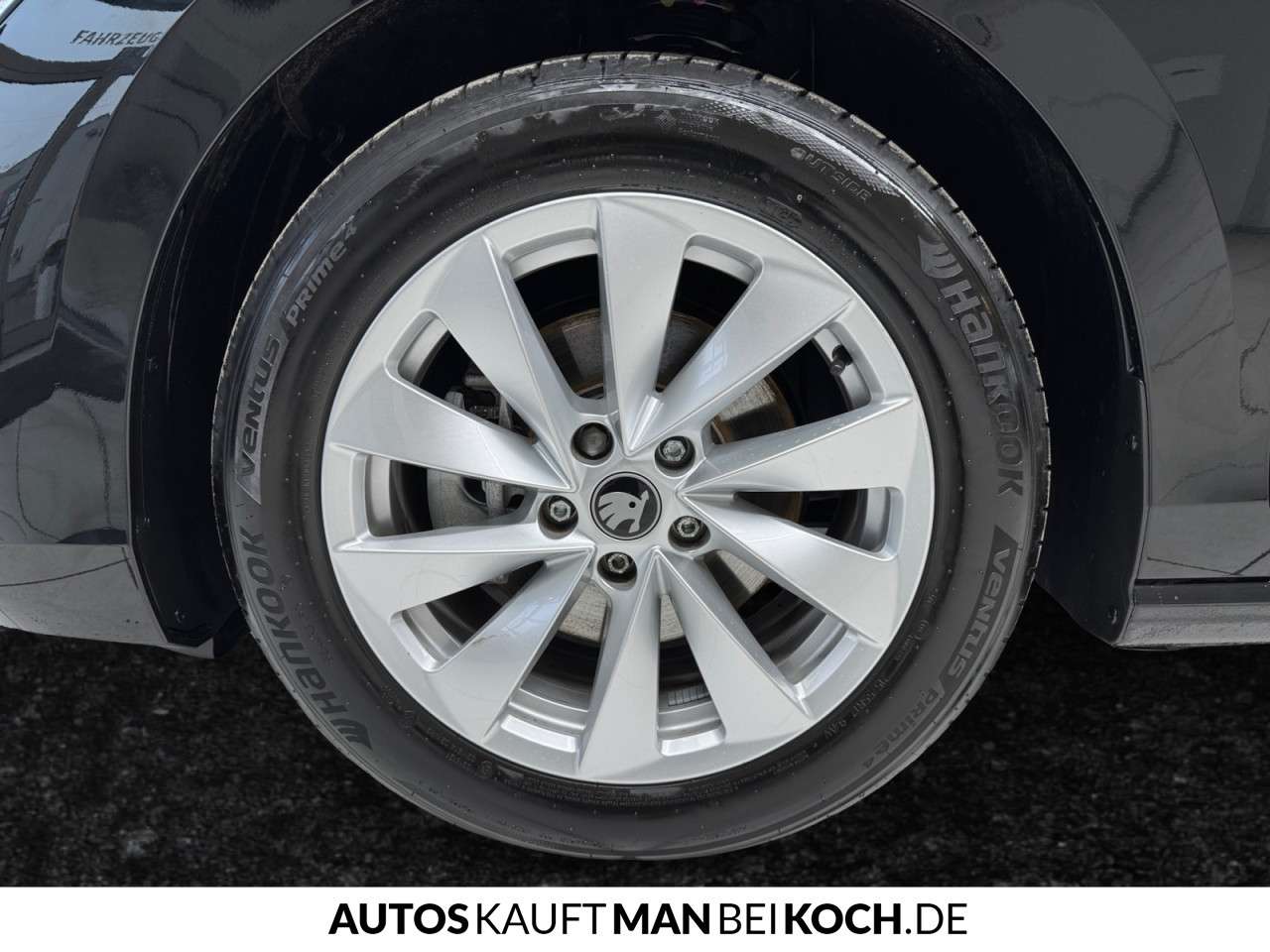 Fahrzeugbild eines Skoda Superb