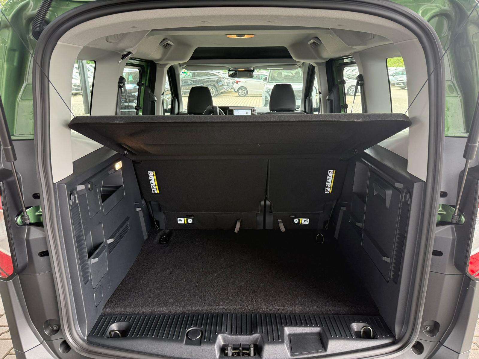 Fahrzeugbild eines Ford Tourneo Courier