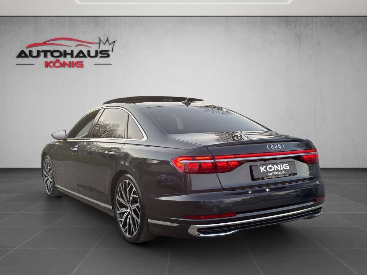 Fahrzeugbild eines Audi A8