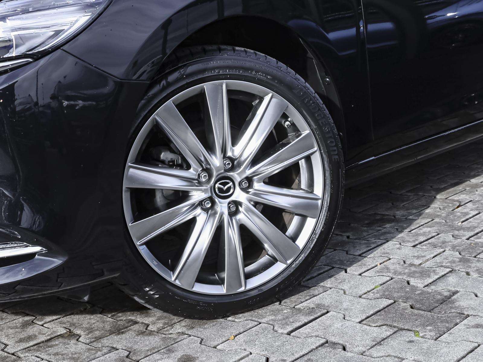 Fahrzeugbild eines Mazda Mazda6