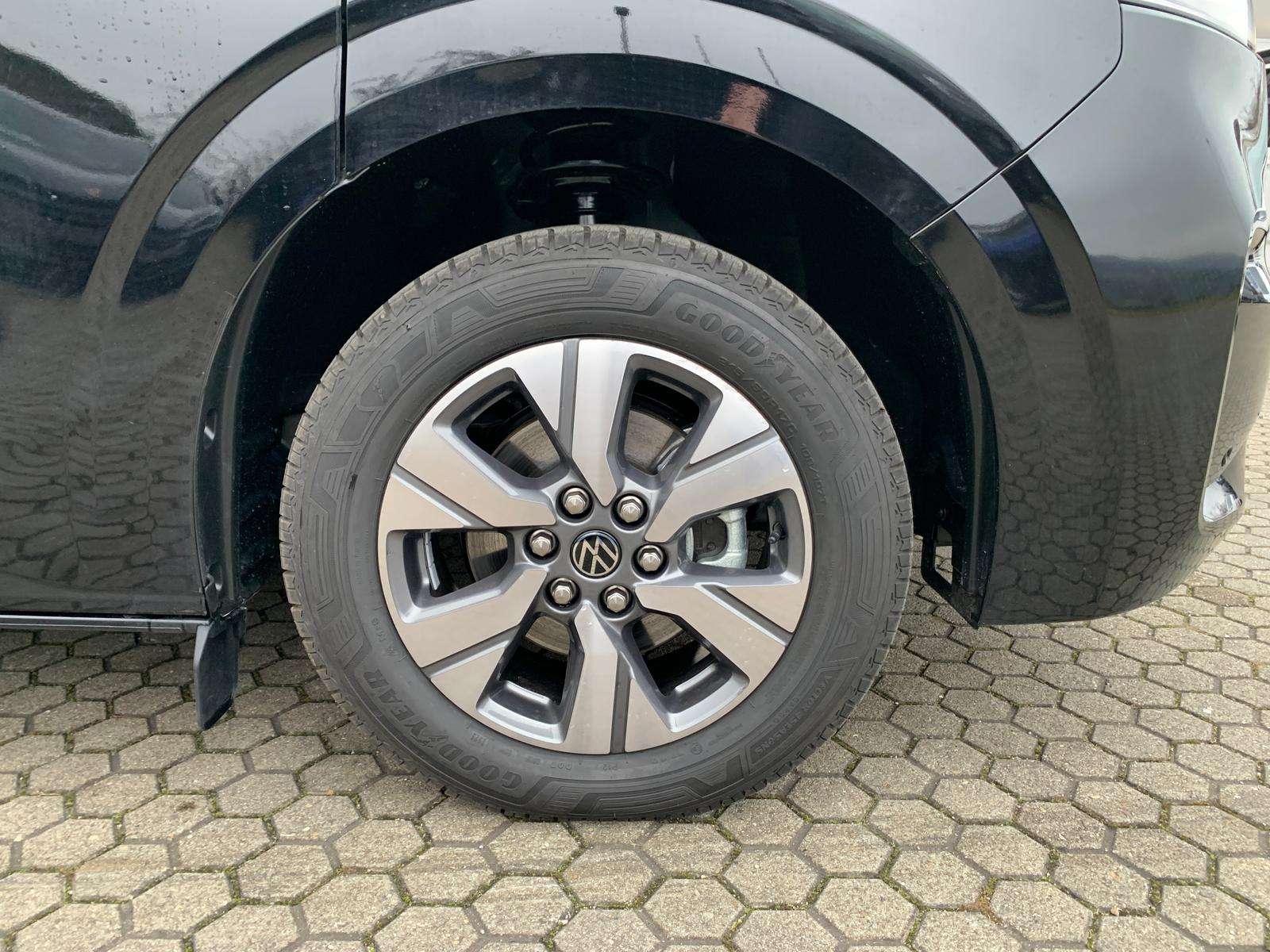 Fahrzeugbild eines Volkswagen Caravelle