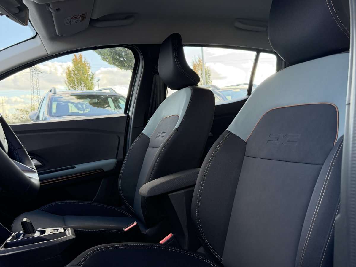 Fahrzeugbild eines Dacia Sandero