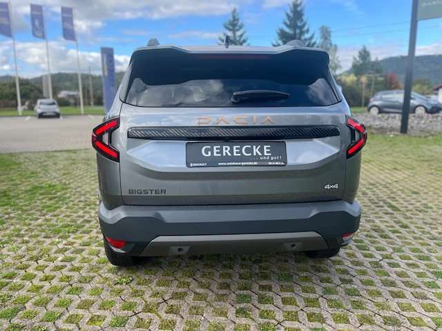 Fahrzeugbild eines Dacia Bigster