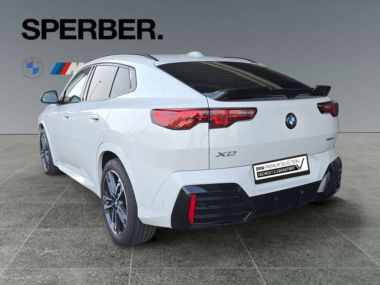 Fahrzeugbild eines BMW X2