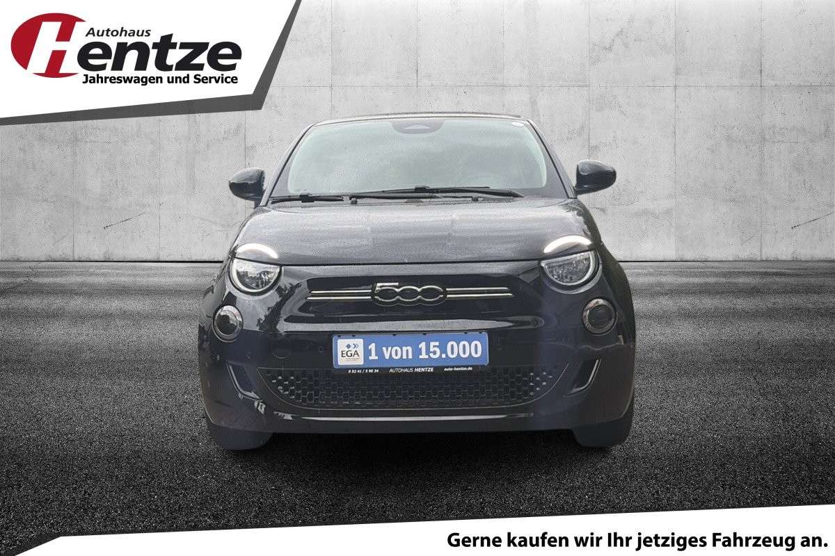 Fahrzeugbild eines Fiat 500