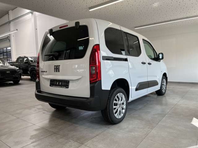 Fahrzeugbild eines Fiat Doblò