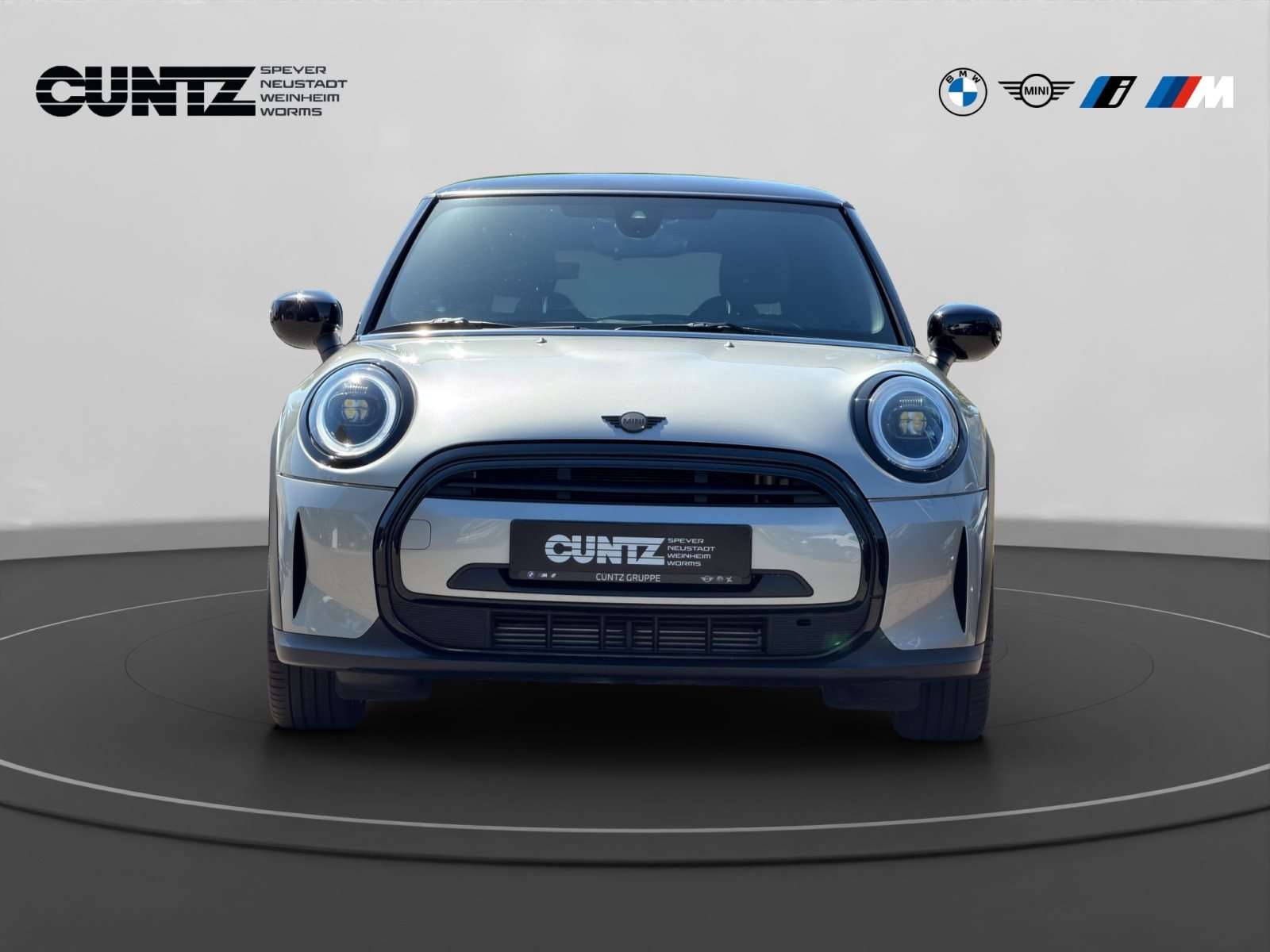 Fahrzeugbild eines MINI COOPER