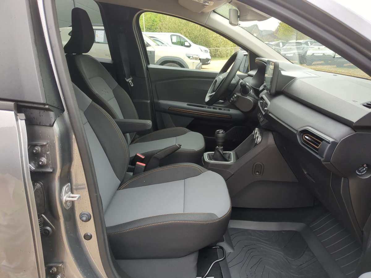 Fahrzeugbild eines Dacia Jogger