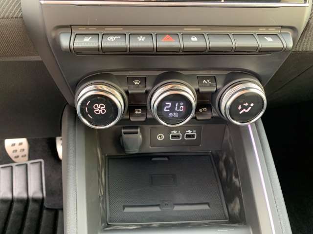 Fahrzeugbild eines Renault Clio