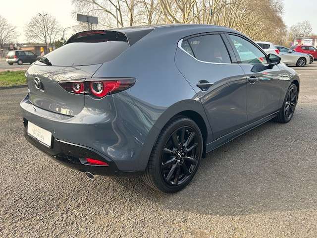 Fahrzeugbild eines Mazda Mazda3