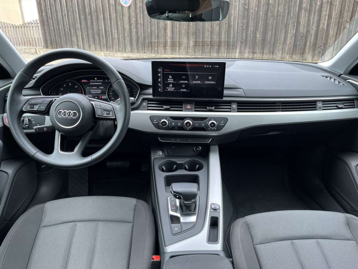 Fahrzeugbild eines Audi A4