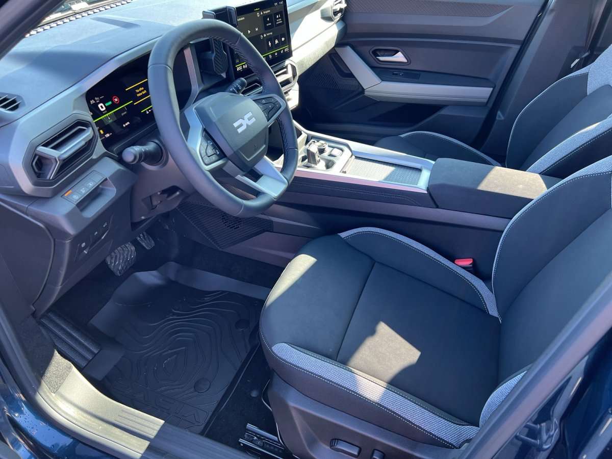 Fahrzeugbild eines Dacia Bigster