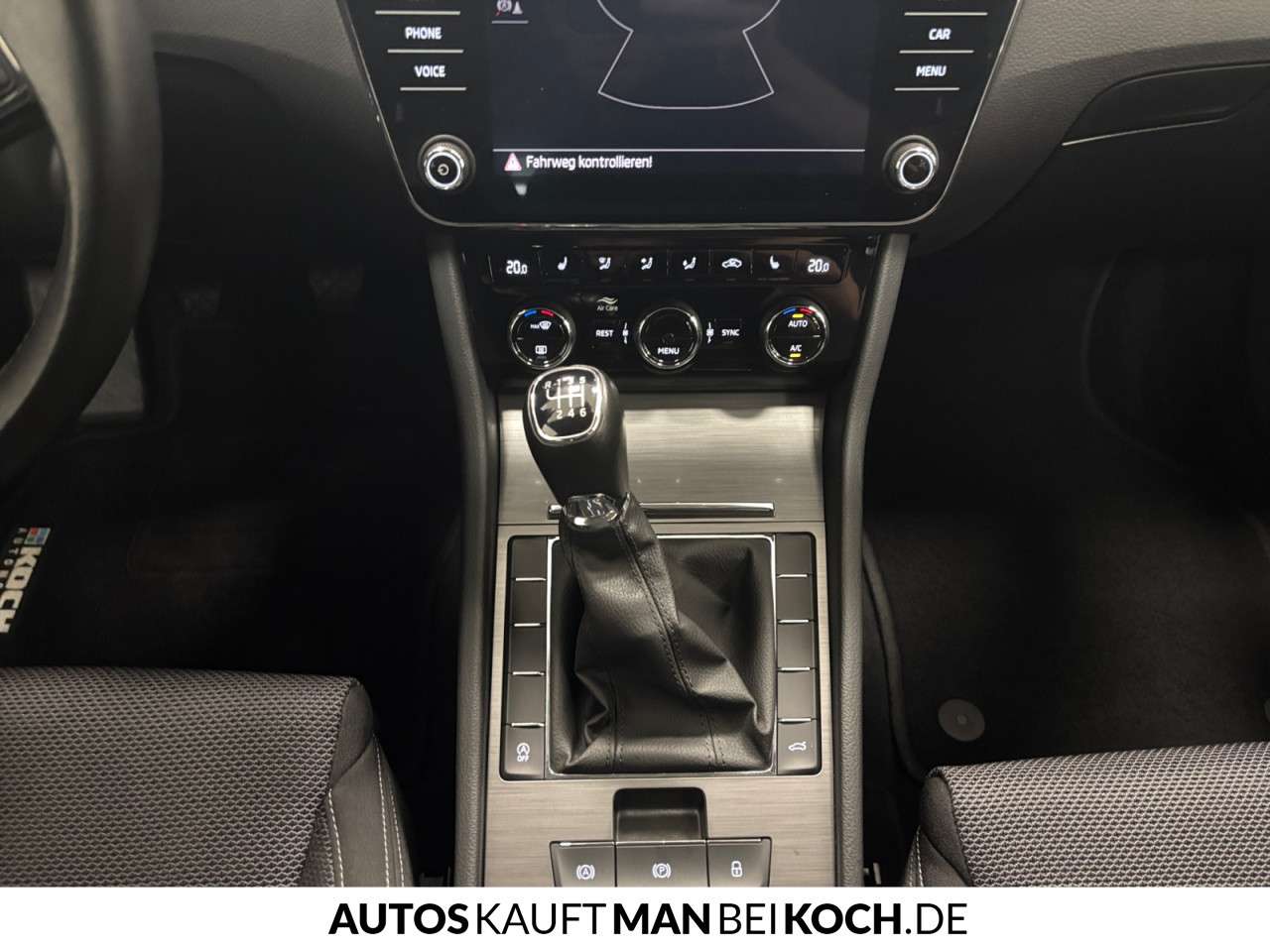 Fahrzeugbild eines Skoda Superb