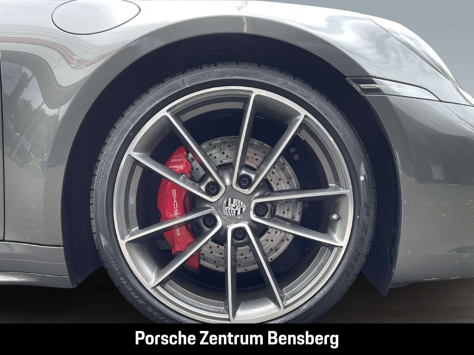 Fahrzeugbild eines Porsche 911