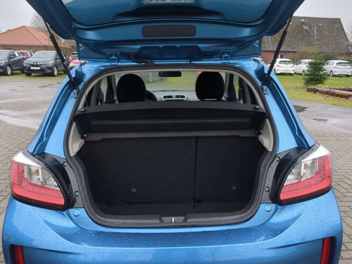 Fahrzeugbild eines Mitsubishi Space Star