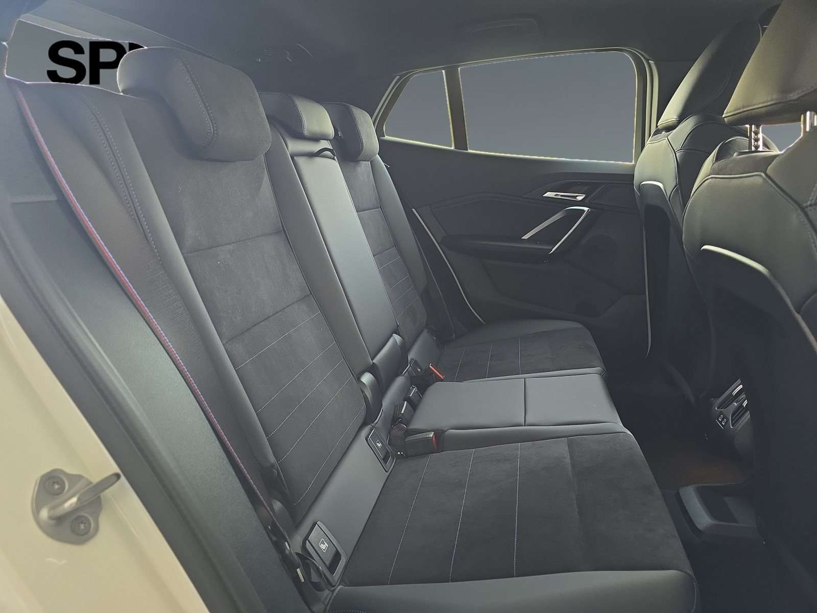 Fahrzeugbild eines BMW X2