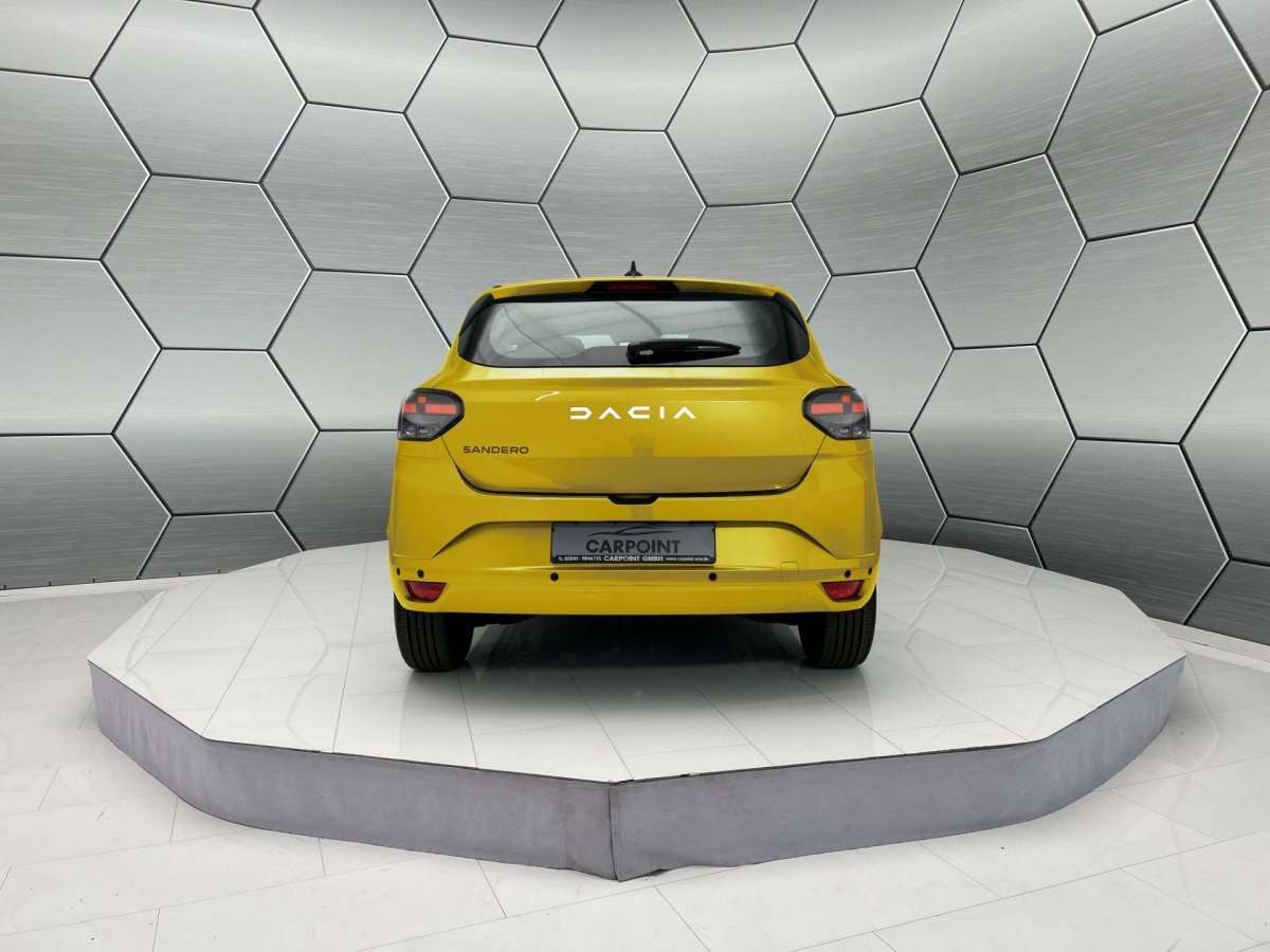 Fahrzeugbild eines Dacia Sandero