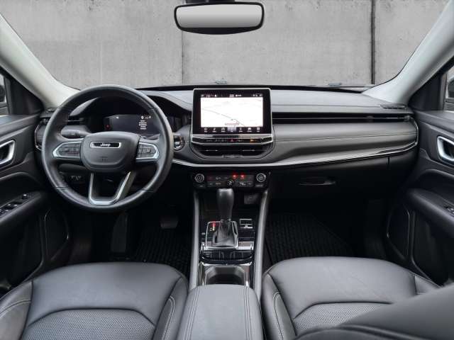 Fahrzeugbild eines Jeep Compass