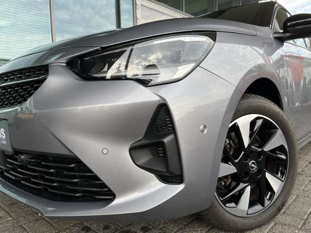 Fahrzeugbild eines Opel Corsa