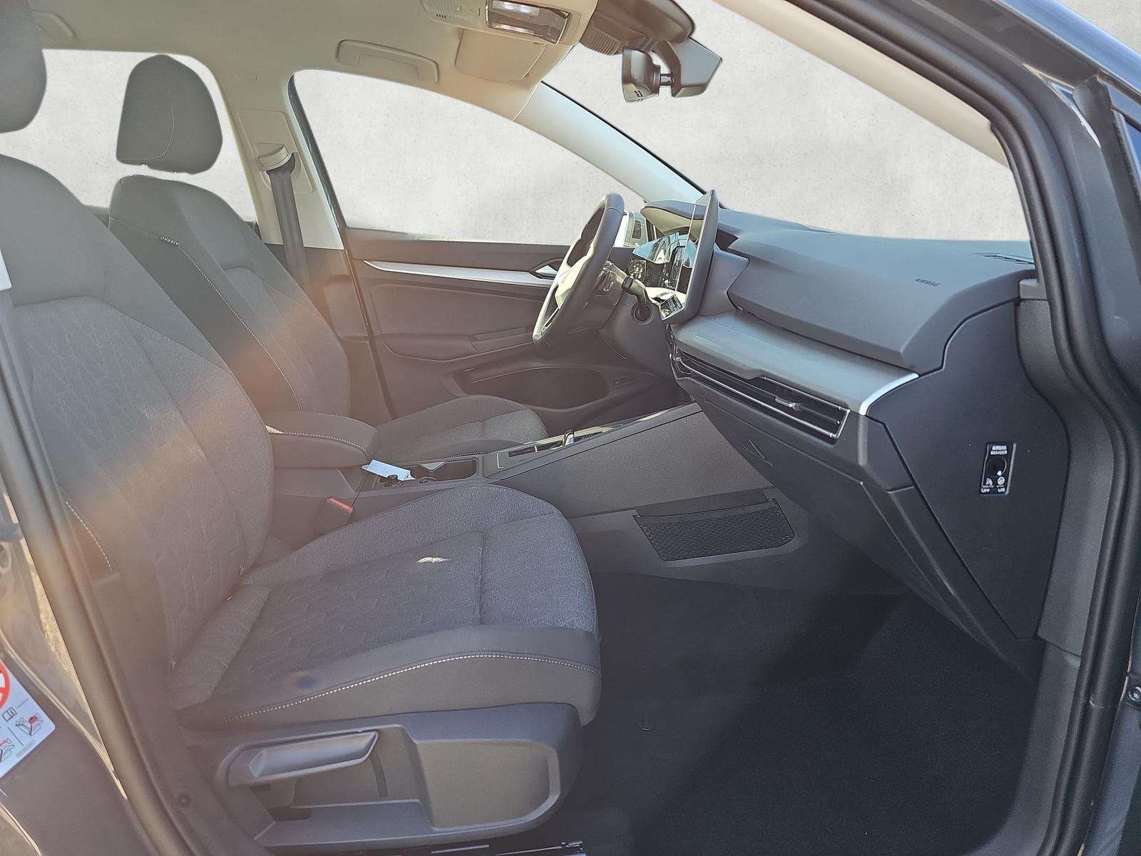 Fahrzeugbild eines Volkswagen Golf