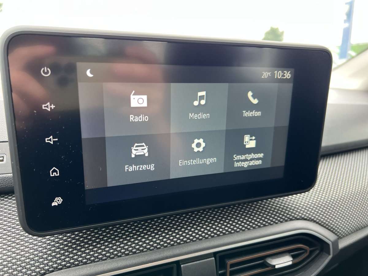 Fahrzeugbild eines Dacia Sandero