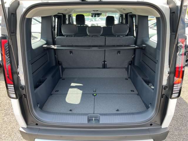 Fahrzeugbild eines Kia PV5 Passenger