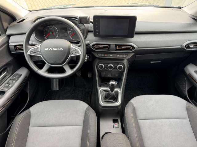 Fahrzeugbild eines Dacia Jogger