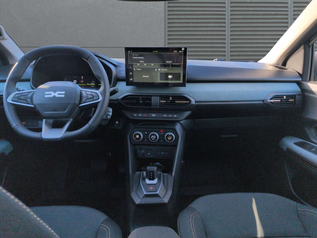 Fahrzeugbild eines Dacia Sandero