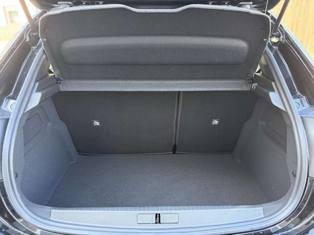 Fahrzeugbild eines Opel Corsa