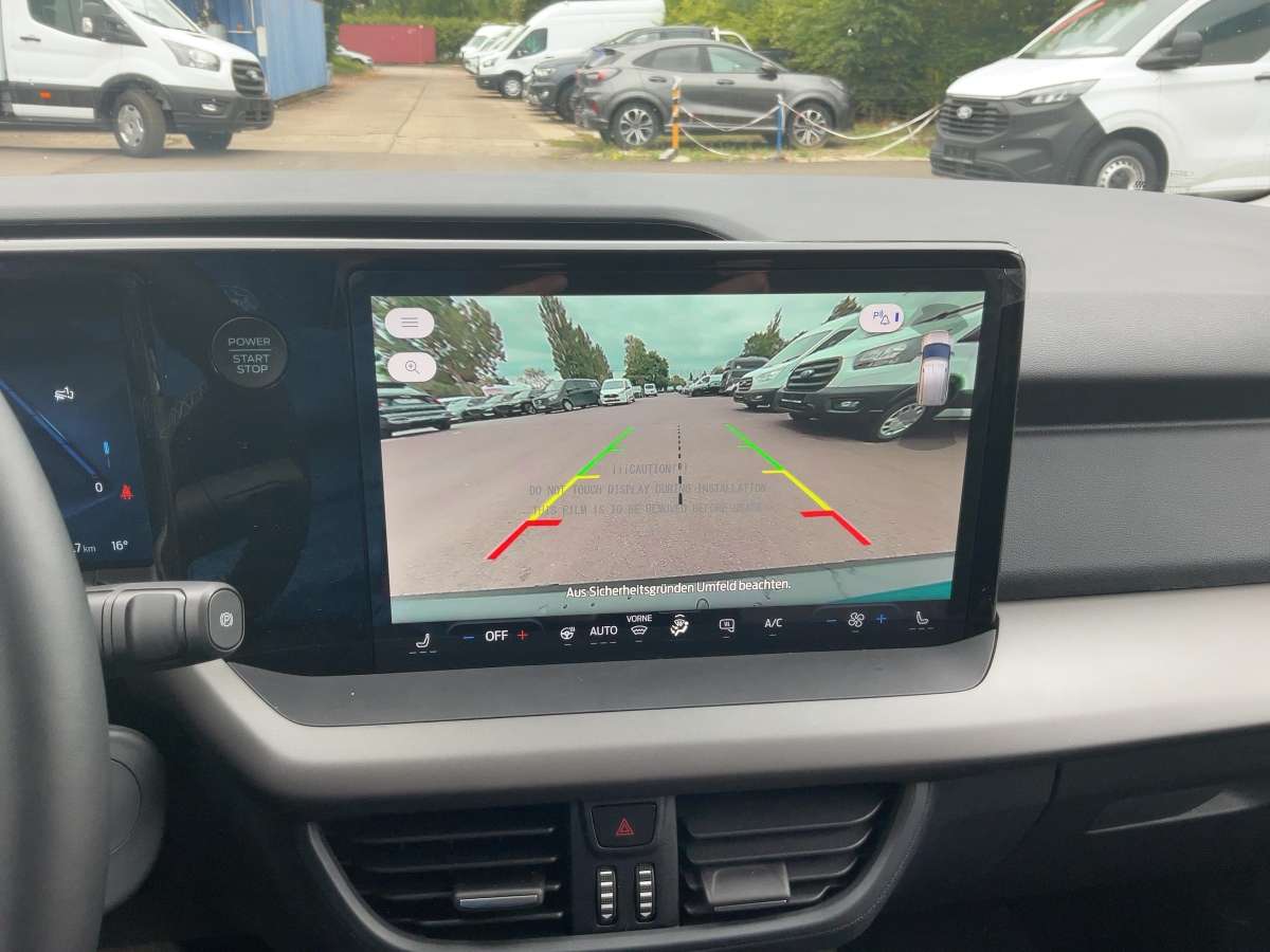 Fahrzeugbild eines Ford Transit Courier