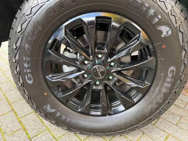 Fahrzeugbild eines Foton 4