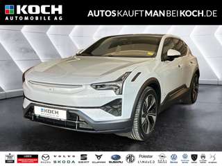 Schräge Frontansicht auf einen Polestar 3 , freigestellt