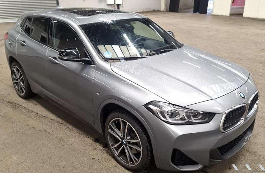 Fahrzeugbild eines BMW X2